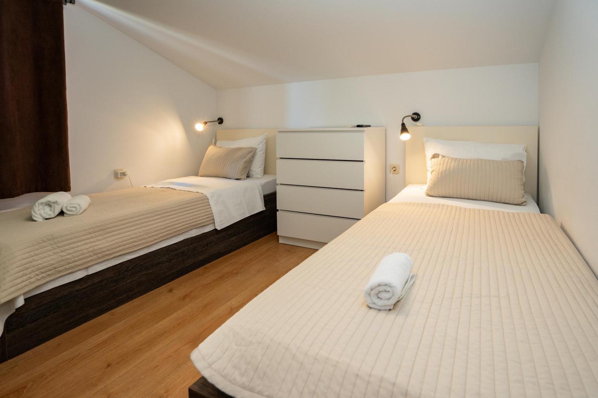 Bed & Breakfast Marta & Tona Кустичі Екстер'єр фото