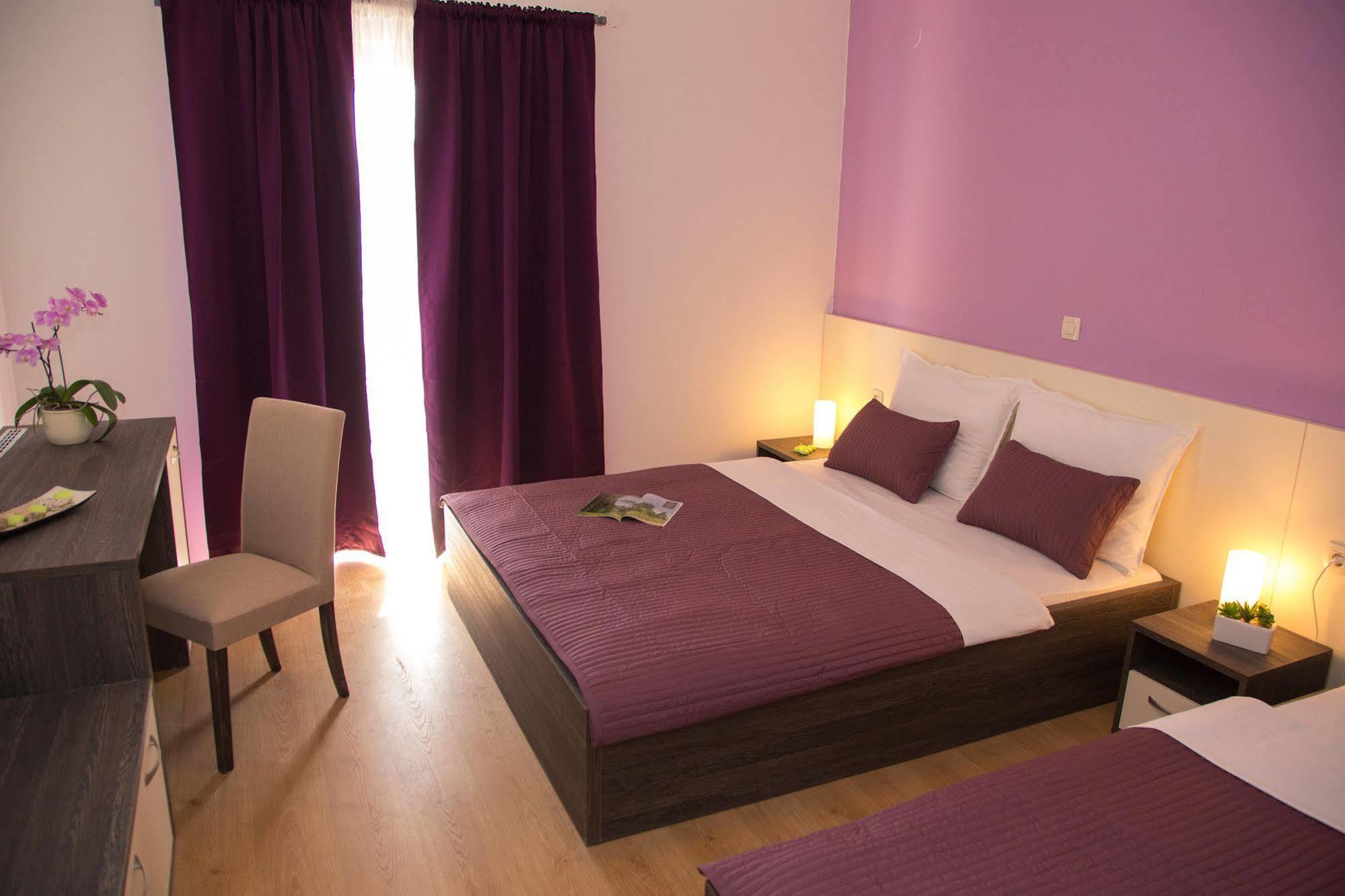 Bed & Breakfast Marta & Tona Кустичі Екстер'єр фото
